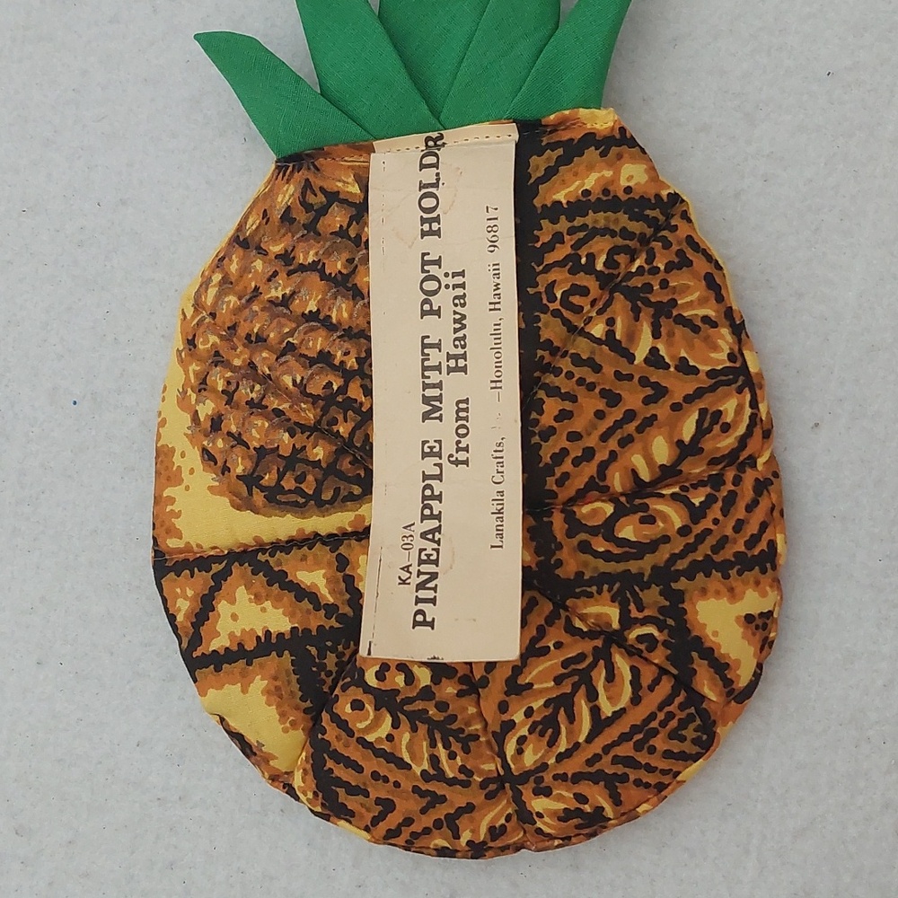 LANAKILA CRAFTS Hawaiian Pineapple Print Mitt Pot Holders - Picture 2 of 11